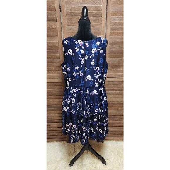 Taylor Floral Print Scuba Fit & Flare Blue Plus Size 18W Formal Sleeveless Dress - Picture 7 of 8